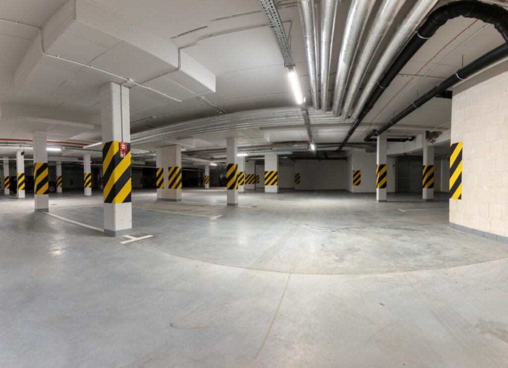 2 Industrial Flooring Options for your Warehouse